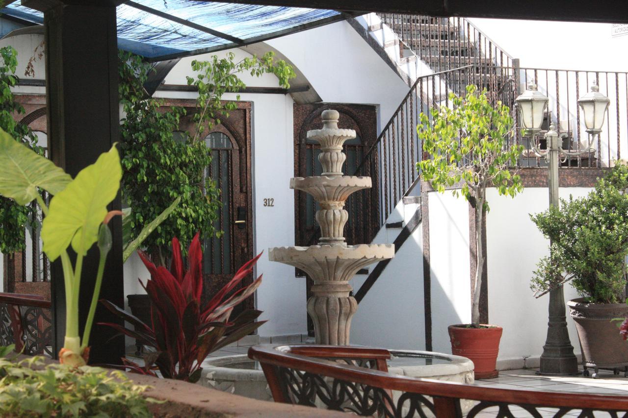 Casa De La Luna เม็กซิโกซิตี้ ภายนอก รูปภาพ